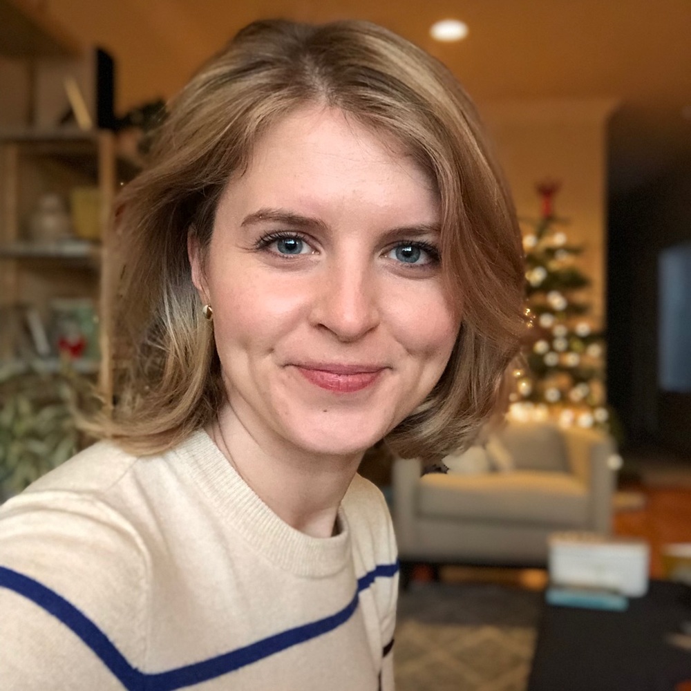 Meet your Posher, Julia